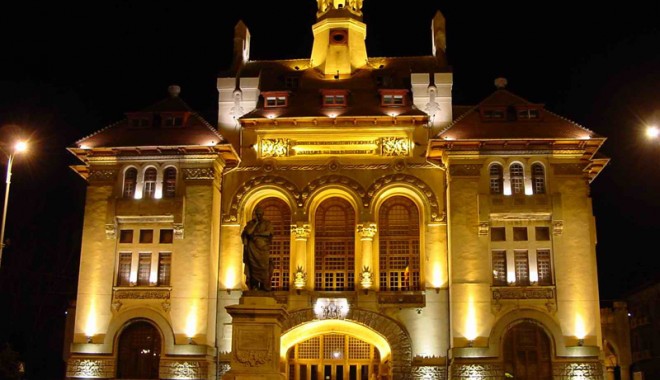 Muzeul de istorie, luat cu asalt de turiști! - muzeu-1340552693.jpg