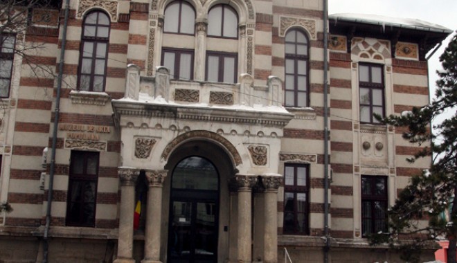 Muzeul de Artă Populară, gazda celor mici - muzeulartapopularacladire42-1331572134.jpg