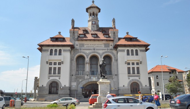 Eveniment cultural-educațional la Muzeul de Istorie - muzeuldeistorie13697974291382158-1383740819.jpg