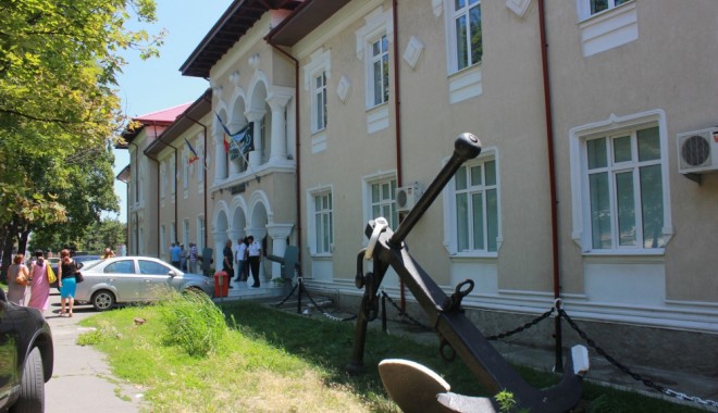 Expoziție fotografică inedită la Muzeul Marinei - muzeulmarinei1381412660-1383739294.jpg