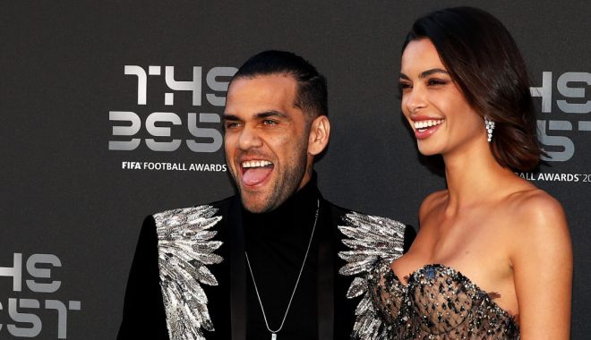 Dani Alves, reacţie virală după ce un fan i-a complimentat soția! - mwflyty3n2zjzjrioge4mjlinwq0zmyz-1644392106.jpg