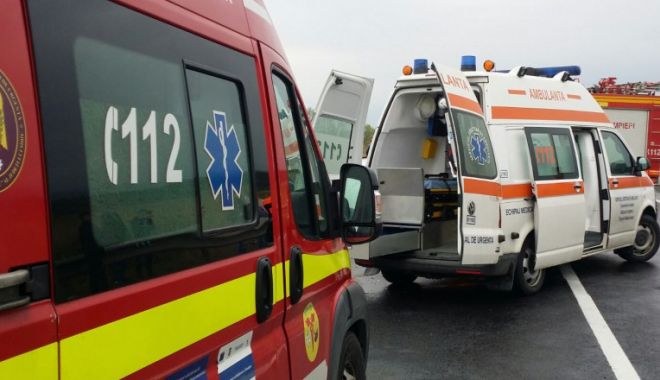 Accident în Medgidia, între un autotren şi un autoturism! O victimă