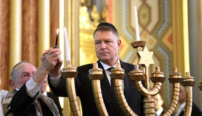 Iohannis: Sărbătoarea Hanuka - dramatică, pe fundalul suferinţelor războiului din Israel