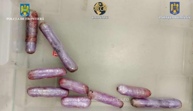 Româncă prinsă cu 159 de grame de cocaină în Aeroportul Otopeni. Femeia ar fi ținut drogurile în stomac pe timpul zborului
