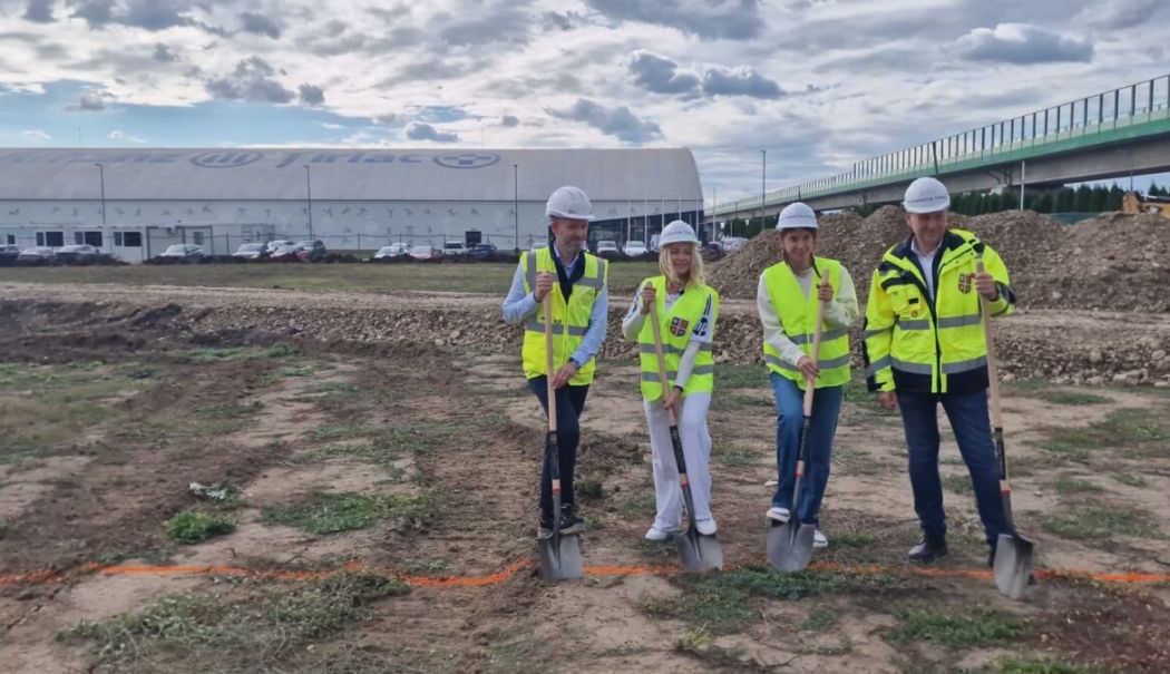 Nadia Comăneci, prezentă la startul construcției sălii din Otopeni care îi va purta numele - nadia-sala-1760532052.jpeg