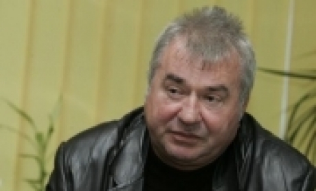 Cum a murit miliardarul Aldis, având o barcă în stare perfectă - naghi15120500-1313658591.jpg