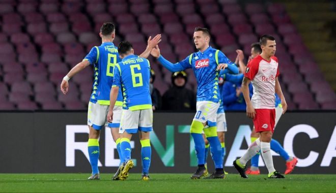Napoli și Chelsea, cu un pas în 