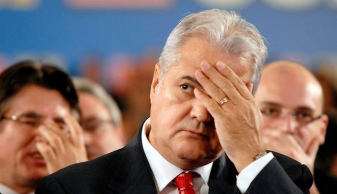 Adrian Năstase, condamnat definitiv la doi ani de închisoare cu executare în 