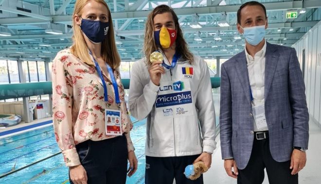 Nataţie / Aur pentru România, după 17 ani. Robert Glință, campion european la 100 m spate - natatieaur-1621586788.jpg