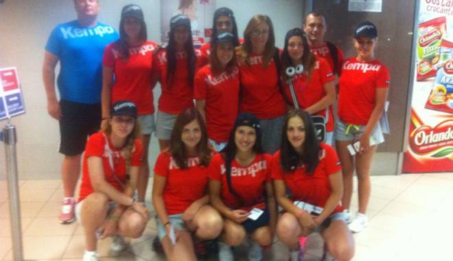 Naționalele U19 de handbal pe plajă debutează, astăzi, la Europene - nationaleleu19sursafacebook1-1435256819.jpg