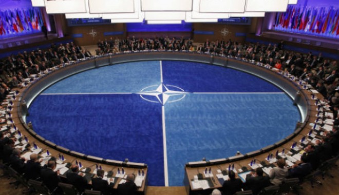 Kârgâzstan, deschidere totală în fața NATO - nato-1337892323.jpg