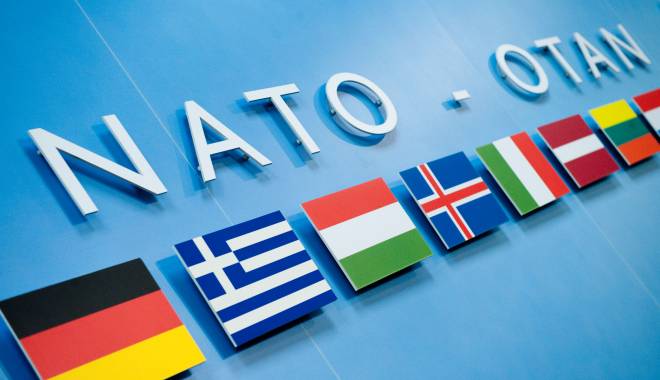 Ministerul de Externe rus: NATO a încetat orice cooperare cu Rusia - nato-1434524471.jpg
