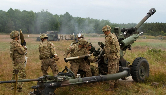 Exercițiu NATO cu 2700 de militari în România. SUA trimit tancuri și transportoare blindate - nato14-1469549447.jpg