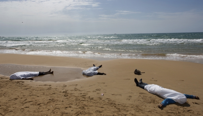 Săptămâna neagră. Cel puțin  700 de imigranți și-au pierdut viața în Marea Mediterană - naufragiumediterana-1464527481.jpg