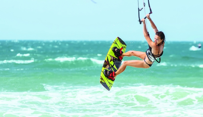 Kite-surfing, agrement nautic la Mamaia - nautic-1500556057.jpg