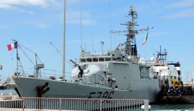 Navă militară franceză, escală în portul Constanța - nava-1575444310.jpg