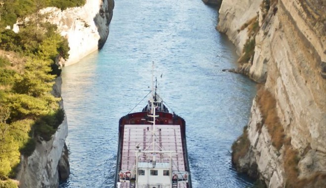 O navă care a plecat din portul Constanța s-a scufundat pe coasta Bulgariei - navaelland-1391948243.jpg