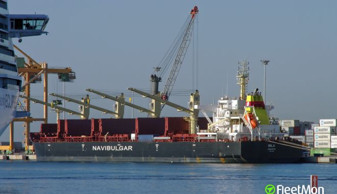 O navă în derivă, în Atlantic de Sud - navainderivainatlantic-1544781059.jpg
