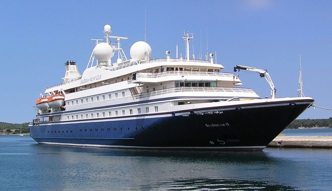 Nava maritimă de pasageri „Seadream II” a dat startul reluării croazierelor spre portul Constanţa - navamaritimadepasageriseadreamii-1632765018.jpg