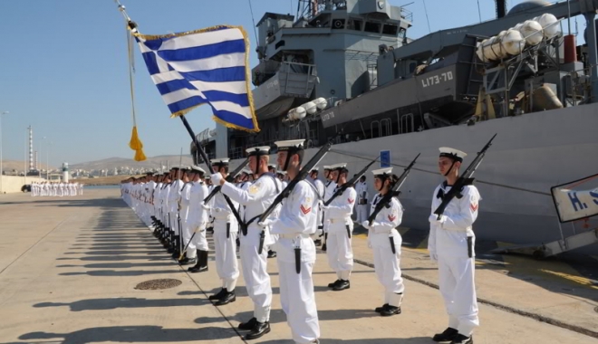 Nava școală a Academiei Navale din Grecia,  în vizită la Constanța - navascoalacadeti-1470244356.jpg