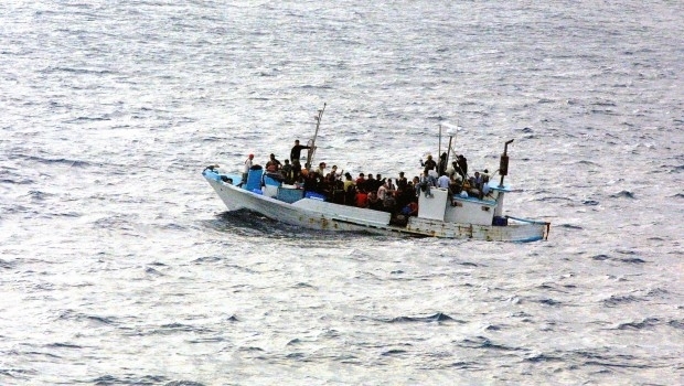 Criza migranților ia amploare. Mii de oameni, recuperați de pe mare - naveimigrants59780400-1458142575.jpg