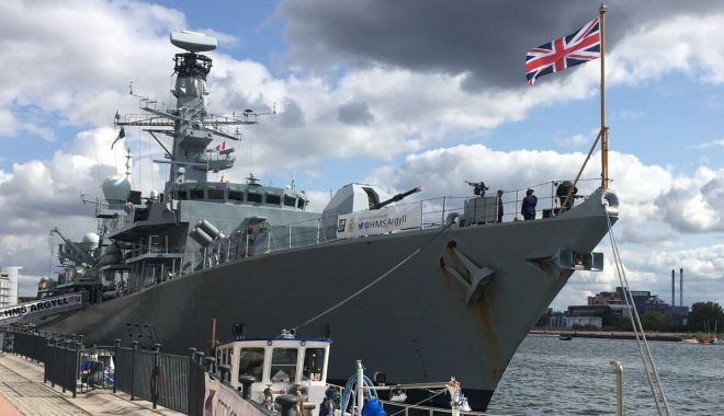 Nave insuficiente pentru paza apelor teritoriale după Brexit - naveinsuficiente-1565541780.jpg