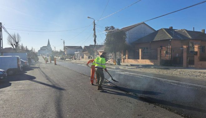 Primăria Năvodari asfaltează încă o stradă din localitate - navodari-asfalt-1703701508.jpg