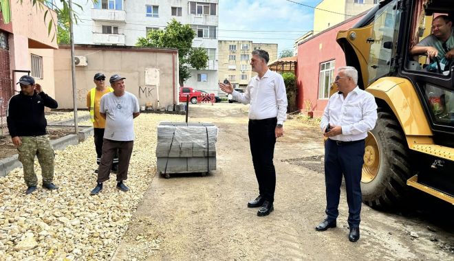 Noi lucrări de întreţinere demarate de administraţia locală din Năvodari - navodari-lucrari-iar-1687784231.jpg