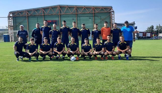 CS Năvodari aşteaptă o decizie din partea FRF. Echipa de la malul mării ar putea obţine calificarea - navodarifootbal-1628190300.jpg
