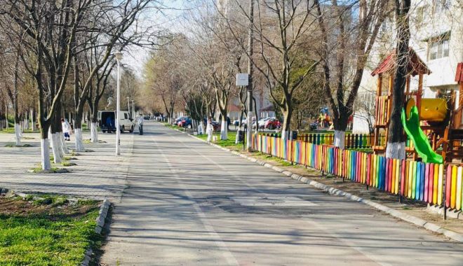 Primăria Năvodari a efectuat mai multe lucrări de întreţinere a oraşului - navodarilucrarii-1649182536.jpg