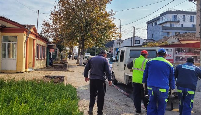 Primăria Năvodari continuă să desfăşoare lucrări de salubrizare a oraşului - navodarilucrarinou-1668012474.jpg
