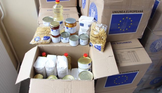 Primăria Năvodari a început distribuirea pachetelor cu alimente de la UE - navodaripachete-1652289475.jpg