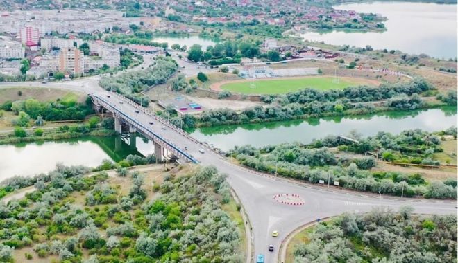 Podul de peste ecluza de la Năvodari va fi modernizat și lărgit - navodaripod-1626460437.jpg