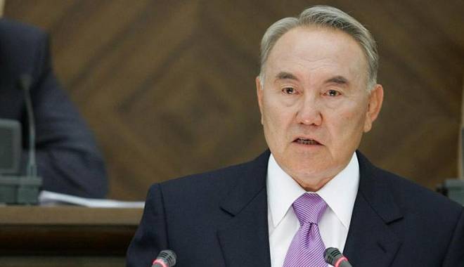 Un nou mandat, cu 97% din voturi - nazarvaev74780900-1430166325.jpg