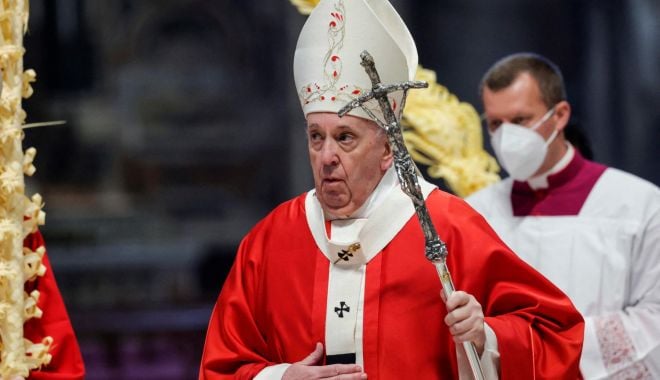 Papa Francisc a oficiat slujba de Florii în Bazilica Sfântul Petru aproape goală - nc5qcgcmagfzad1lyzm1zda1mju1ytbi-1616936708.jpg