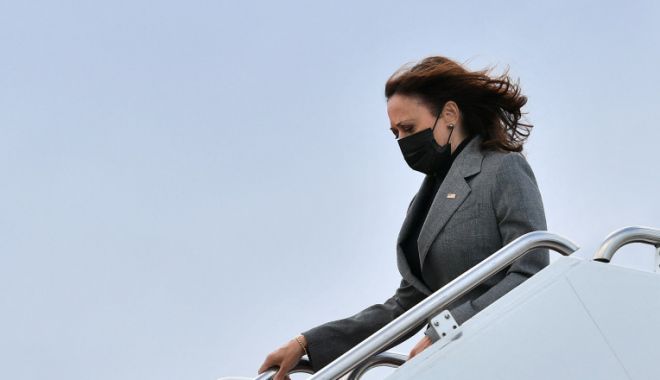 VIZITĂ ISTORICĂ! Kamala Harris a ajuns la București - ndamagfzad00ztm3mtc1zmqwngexnjfj-1646997821.jpg