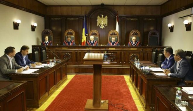 Toți judecătorii Curții Constituționale a Republicii Moldova au demisionat - ndamagfzad03yzfkmjjmzwiyy2nlntvi-1561552912.jpg