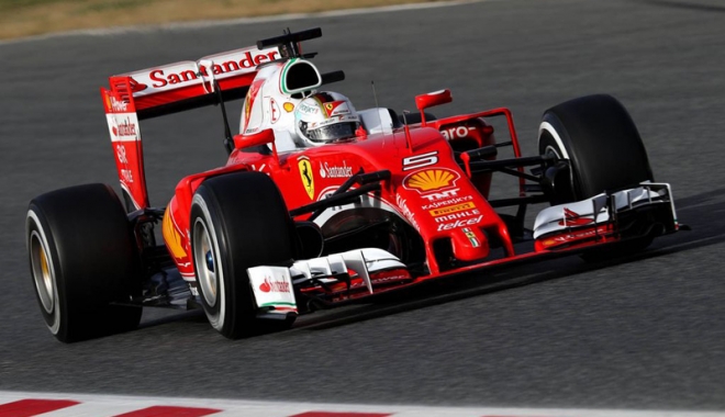 Nebunul  și Formula 1 - nebunulsiformula1-1482334752.jpg