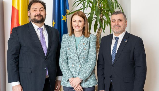 Senatorul USR Remus Negoi, întâlnire cu ataşatul cultural al Ambasadei SUA la Bucureşti - negoi-intalnire-1707921436.jpg