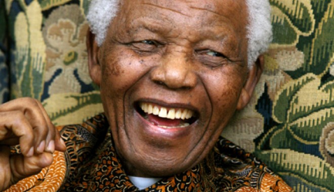 Nelson Mandela, în stare critică de 24 de ore - nelsonmandela-1372073614.jpg