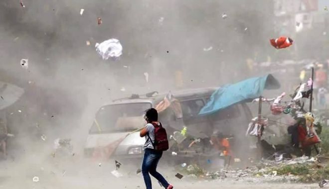 FURTUNĂ UCIGAȘĂ LA PROPRIU! 25 de morți și 400 de răniți - nepalheavystormmay23-1554105694.jpg