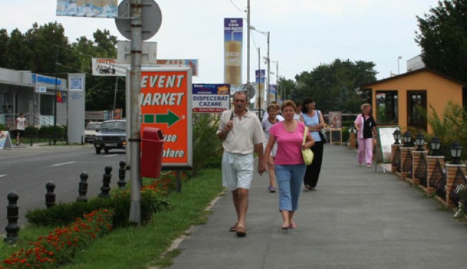 Ministerul Dezvoltării va aloca fonduri pentru reabilitarea stațiunilor din sud - neptunturistigf41-1313174532.jpg