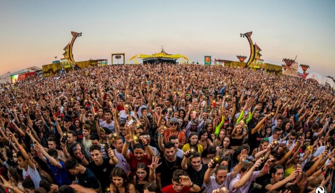 Evenimentele cu peste 1.000 de participanți, interzise până la 31 august - neversea1579609674-1590738274.jpg
