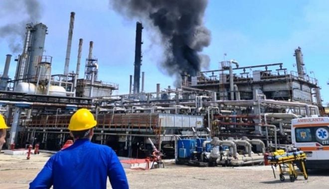 Garda de mediu a aplicat o amenda de 50.000 de lei în urma incendiului de la Petromidia - news1big-1626689844.jpg