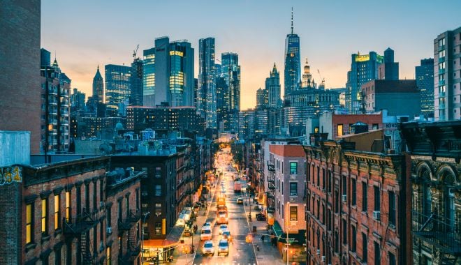 Piața imobiliară din SUA se umflă. Se va repeta criza din 2008? - newyorkcityeveningnyctg0221-1620457831.jpg