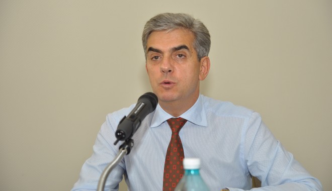 Nicolaescu către managerii spitalelor: Furați din banii publici - niclaescucatremanagerii-1393937024.jpg