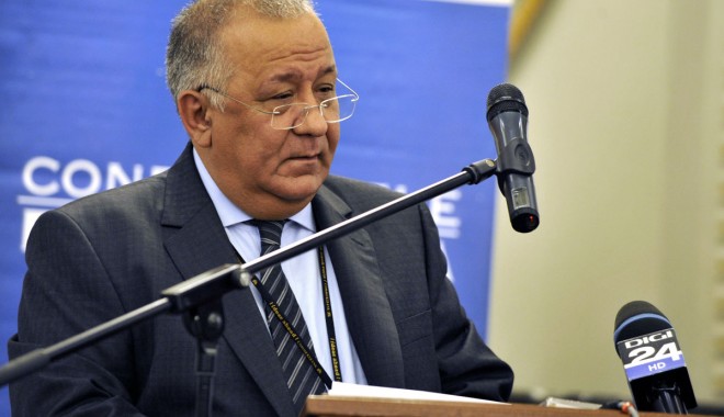 Ce spun oficialii despre restituirea creditelor la cursul de la semnarea contractului - nicolaecintezasursacronicaromana-1392809616.jpg