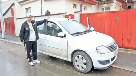 Nicolae Guță, jefuit!  Vezi ce i-au furat hoții - nicolaeguta45255000-1317709816.jpg