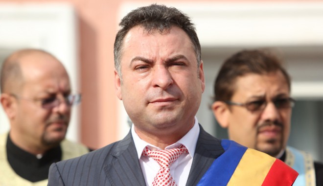 NICOLAE MATEI, DEZVĂLUIRI DRAMATICE DIN AREST: Cine vrea să pună mâna pe Năvodari - nicolaematei35-1356534065.jpg