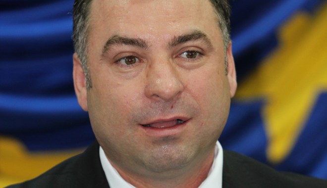 Primarul Nicolae Matei urează sărbătoriților zilei 